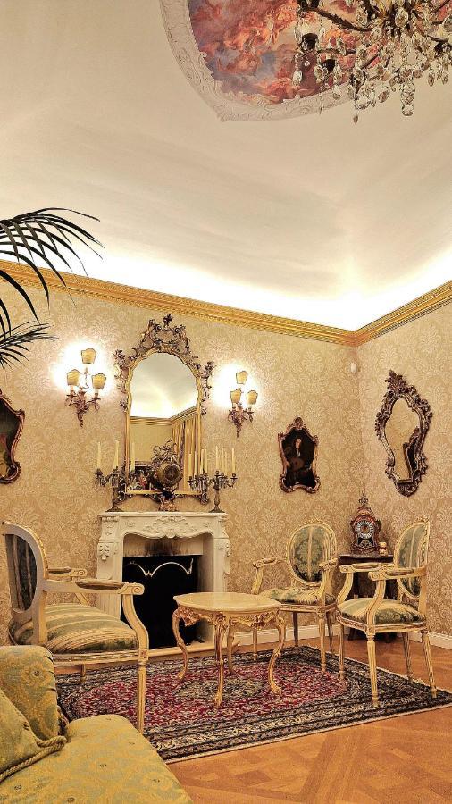 La Baronessa Apartment Palermo Bagian luar foto