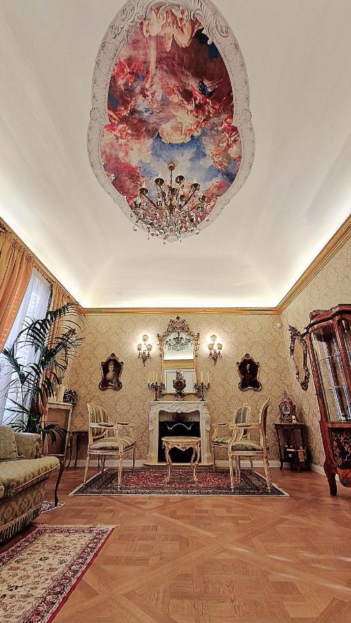 La Baronessa Apartment Palermo Bagian luar foto