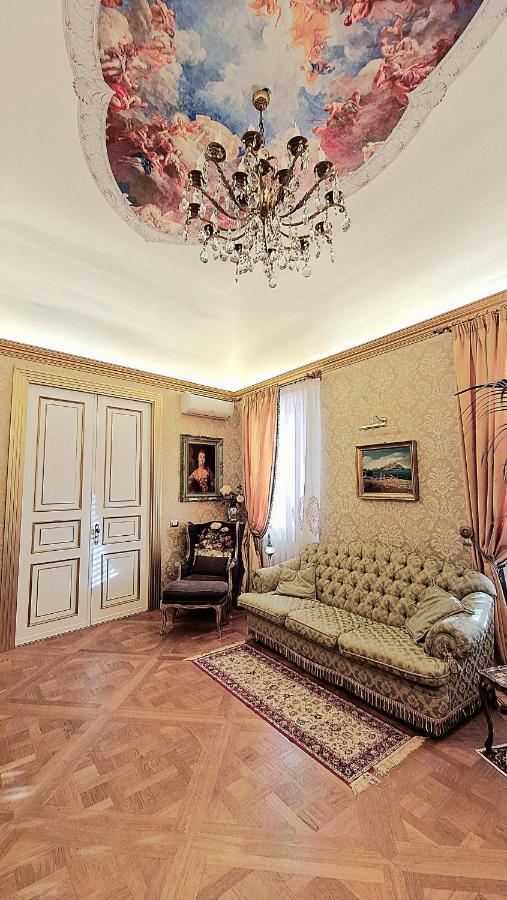 La Baronessa Apartment Palermo Bagian luar foto