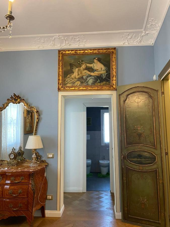 La Baronessa Apartment Palermo Bagian luar foto